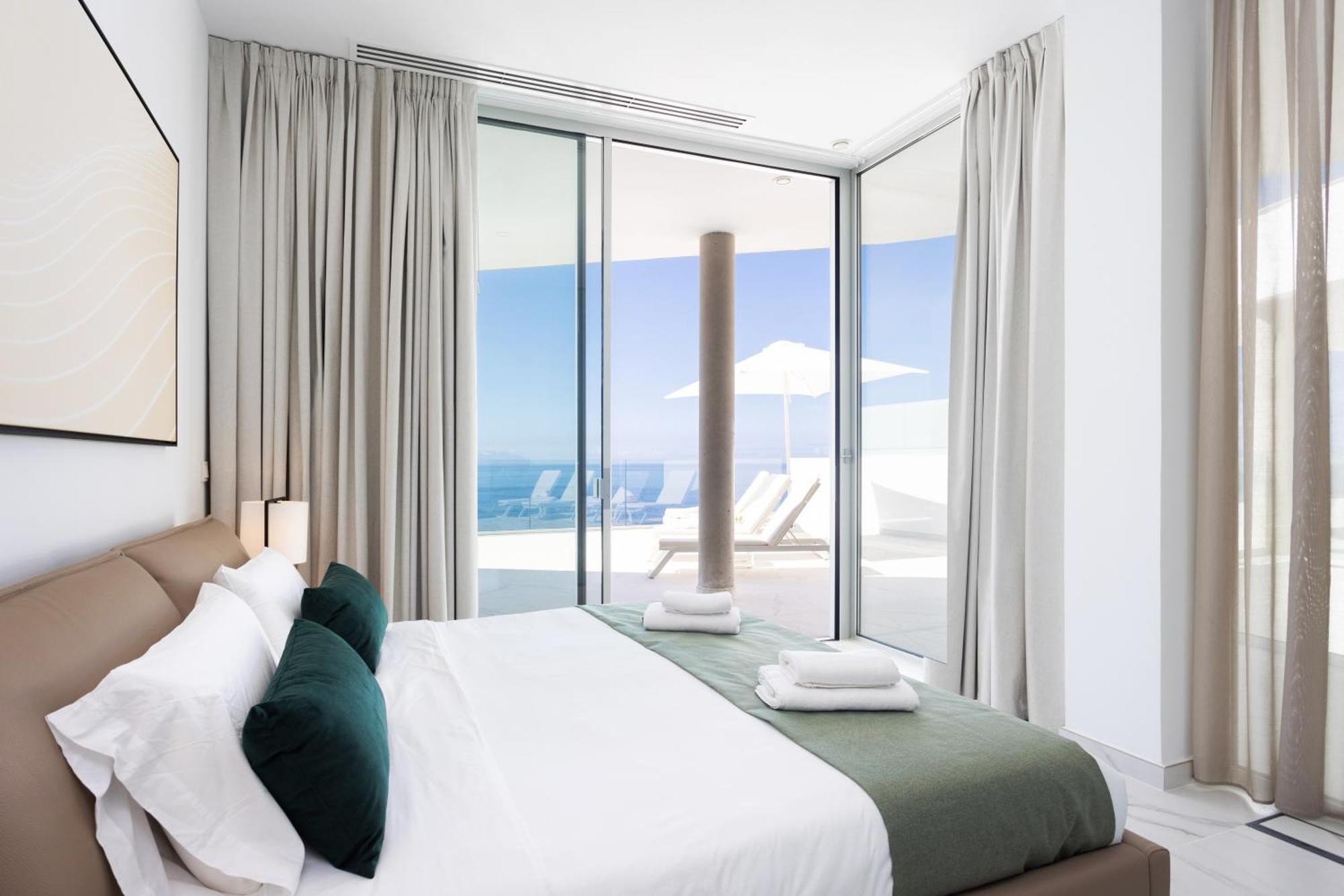 Crystal I Luxury Apartments By Enjoyahome Acantilado de los Gigantes Eksteriør bilde