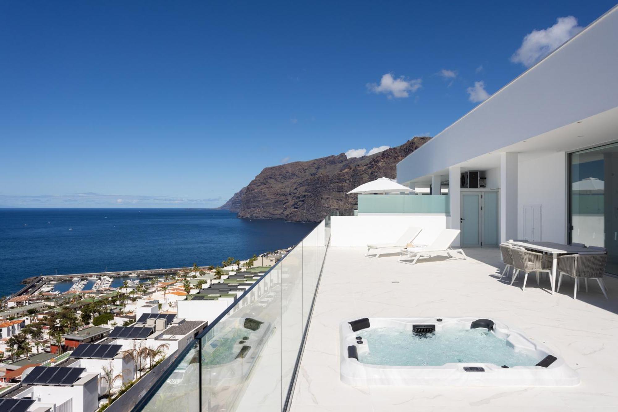Crystal I Luxury Apartments By Enjoyahome Acantilado de los Gigantes Eksteriør bilde