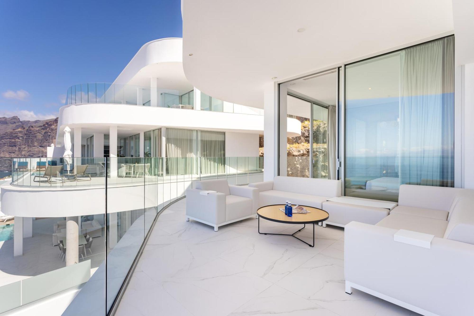 Crystal I Luxury Apartments By Enjoyahome Acantilado de los Gigantes Eksteriør bilde