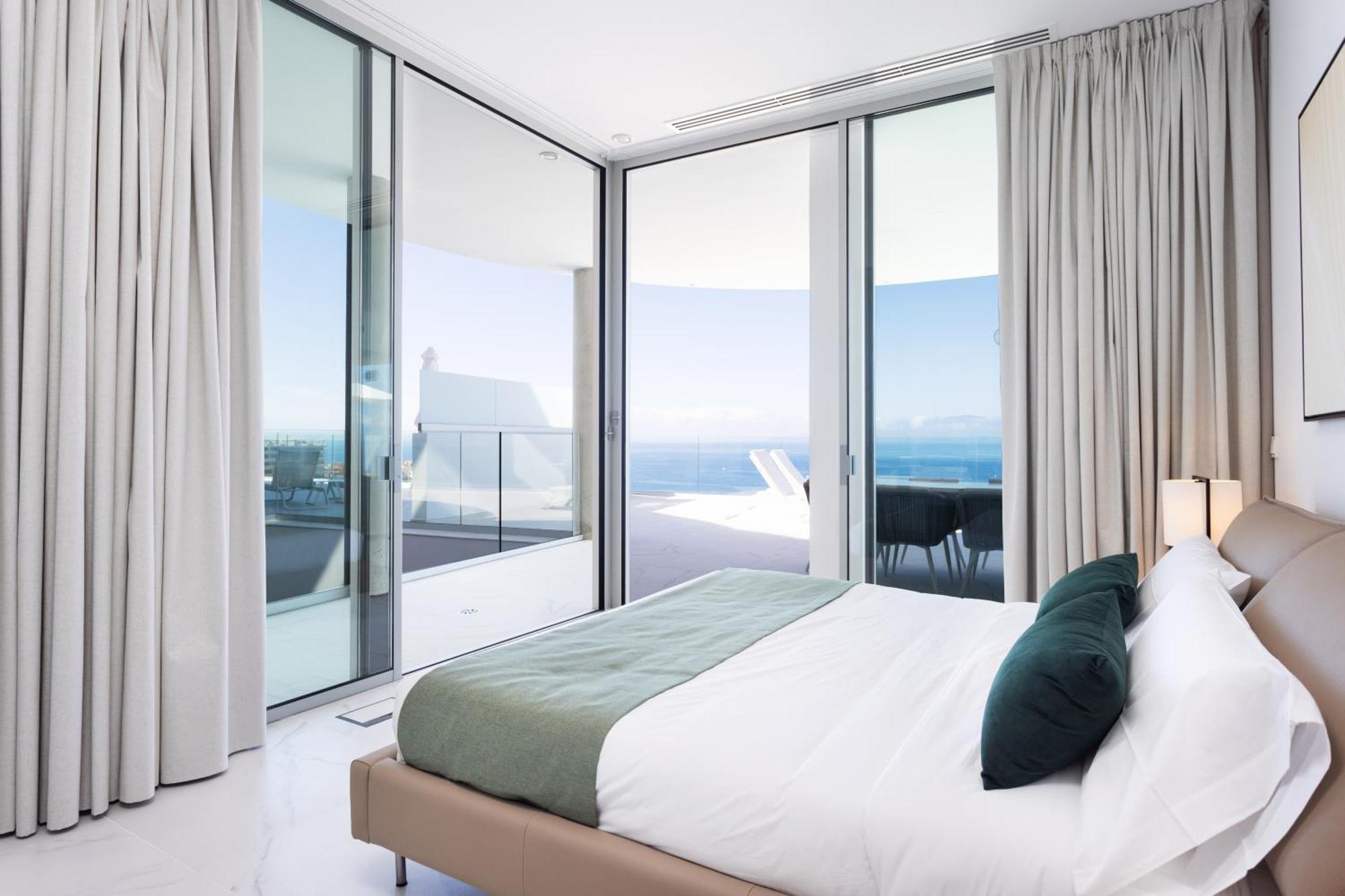 Crystal I Luxury Apartments By Enjoyahome Acantilado de los Gigantes Eksteriør bilde